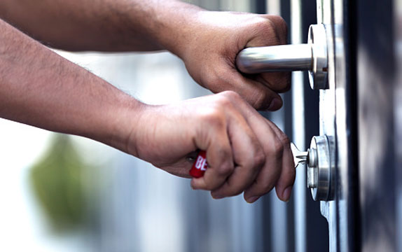 Commercial Lockout Service in St. Louis, MO — Doorbusters Lock & Key